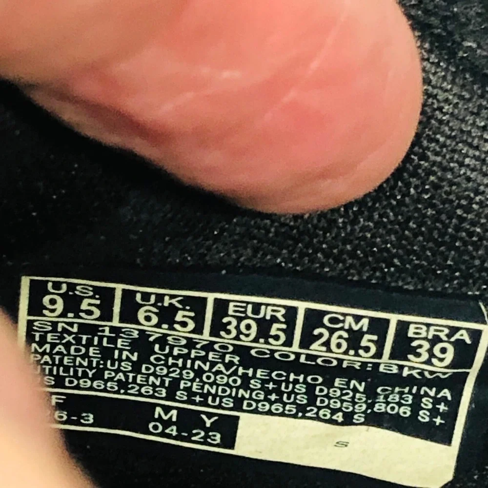 Skechers‎ Womens 9.5 Sneaker Shoes  Massage Fit Lite Black Mesh Lightweight